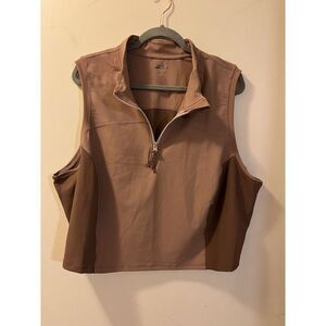 Women’s Old Navy Active Powersoft 4X Go-Dry Brown NWT